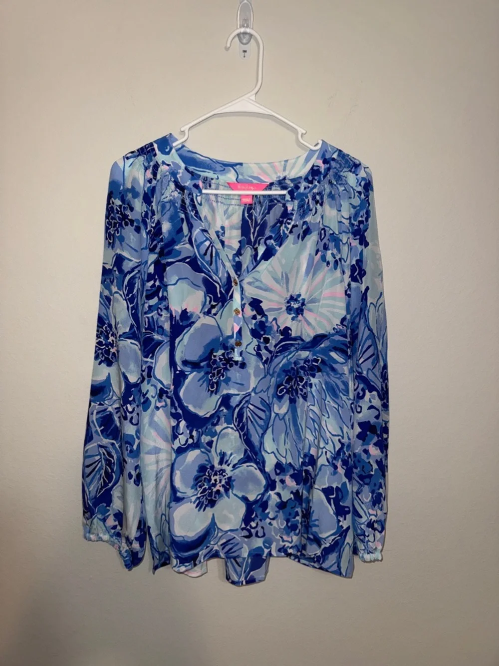 Lilly Pulitzer Elsa Blue Floral Peasant Blouse - silk - XL - Picture 1 of 7